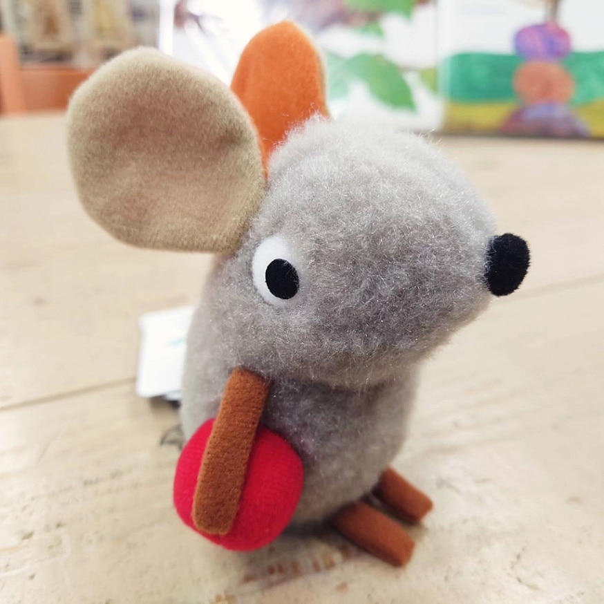 レオ・レオニ　ニコラスどこにいってたの？　ふかふかニコラス（野イチゴ）