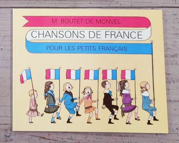 Chansons de France pour les petits Francais　フランス語版　ペーパーバック版