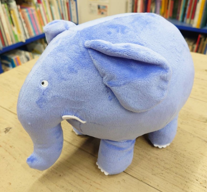 ぞうくんのさんぽ　ぞうくん　ぬいぐるみ