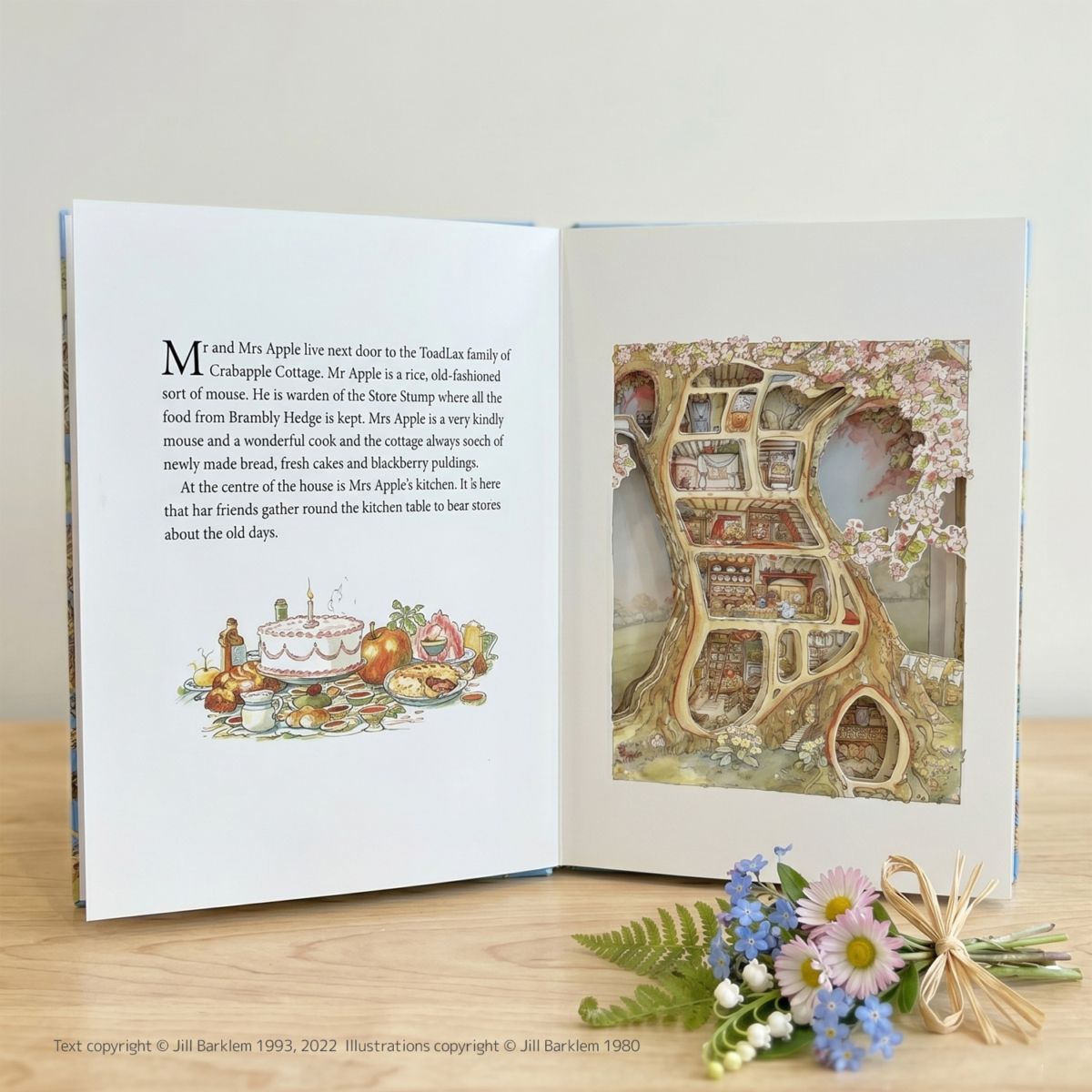 ブランブリーヘッジ（のばらの村のものがたり）飾り　コレクション　壁掛け 立体しかけ絵本 The Brambly Hedge ～のばらの村のものがたり