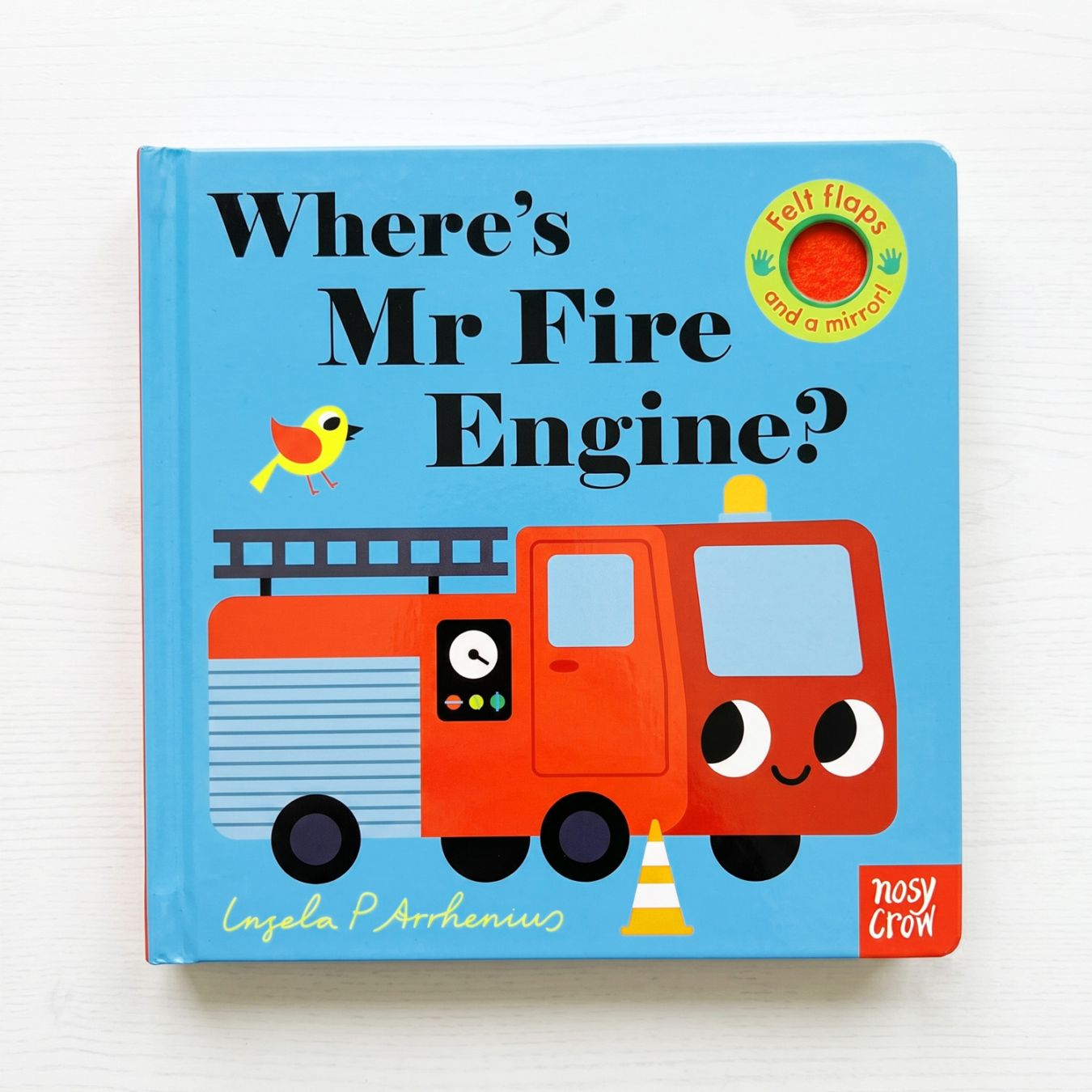 めくりしかけ絵本　Where's Mr. Fire Engine?