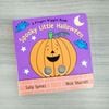穴あきしかけつき絵本　Spooky Little Halloween