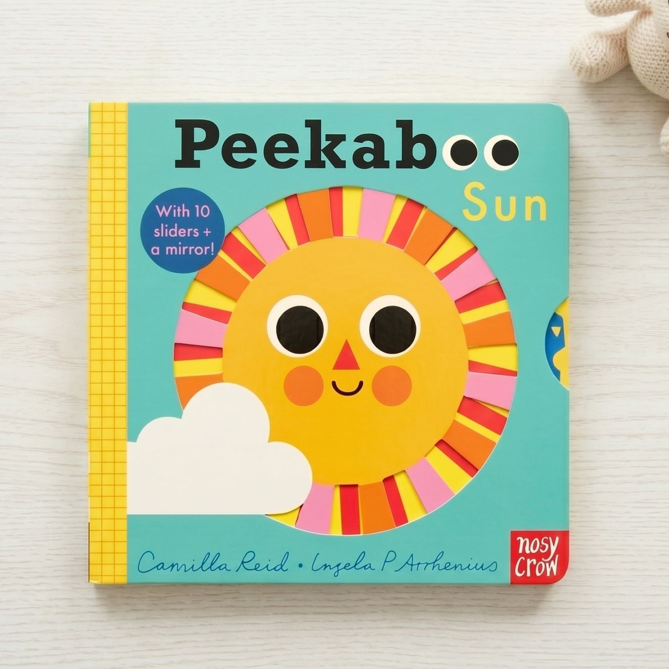 しかけ絵本　Peekaboo Sun