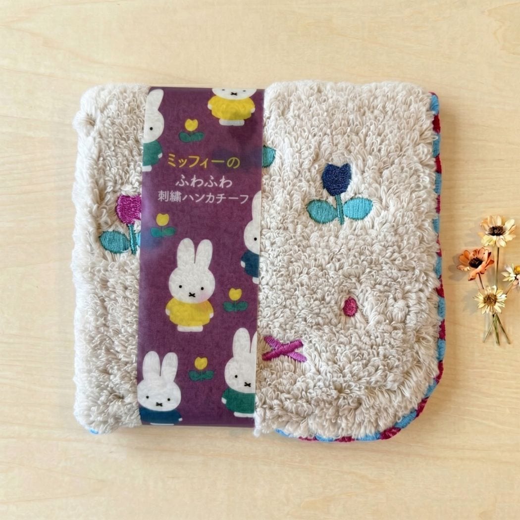 ミッフィー　ふわふわ刺繍ハンカチーフ（ミニタオル）　グレー／花