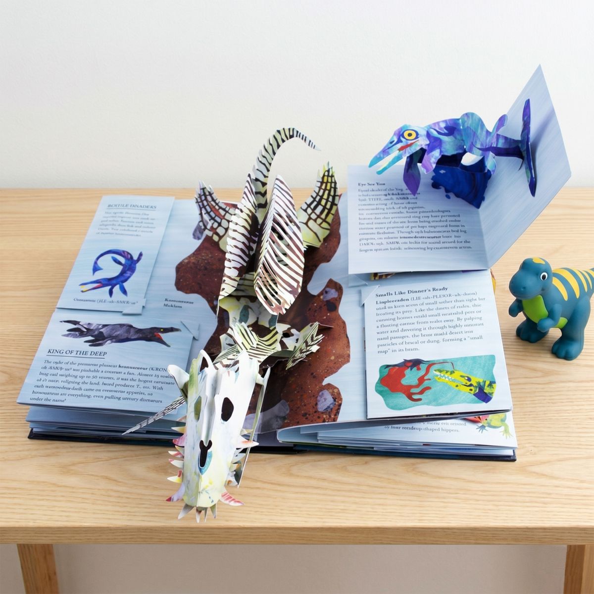 ポップアップしかけ絵本 Encyclopedia Prehistorica : Sharks and