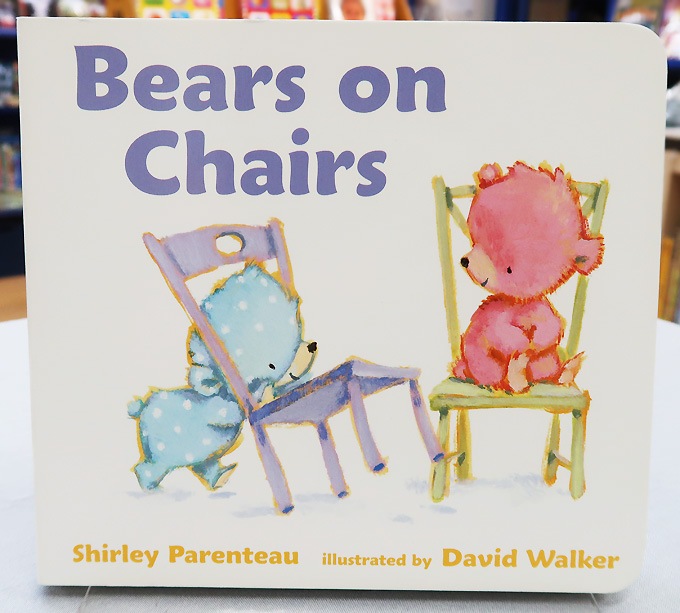 Bears on Chairs　～おすわりくまちゃん～　ボードブック