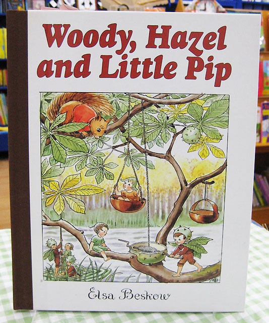 Woody, Hazel and Little Pip ～どんぐりぼうやのぼうけん～