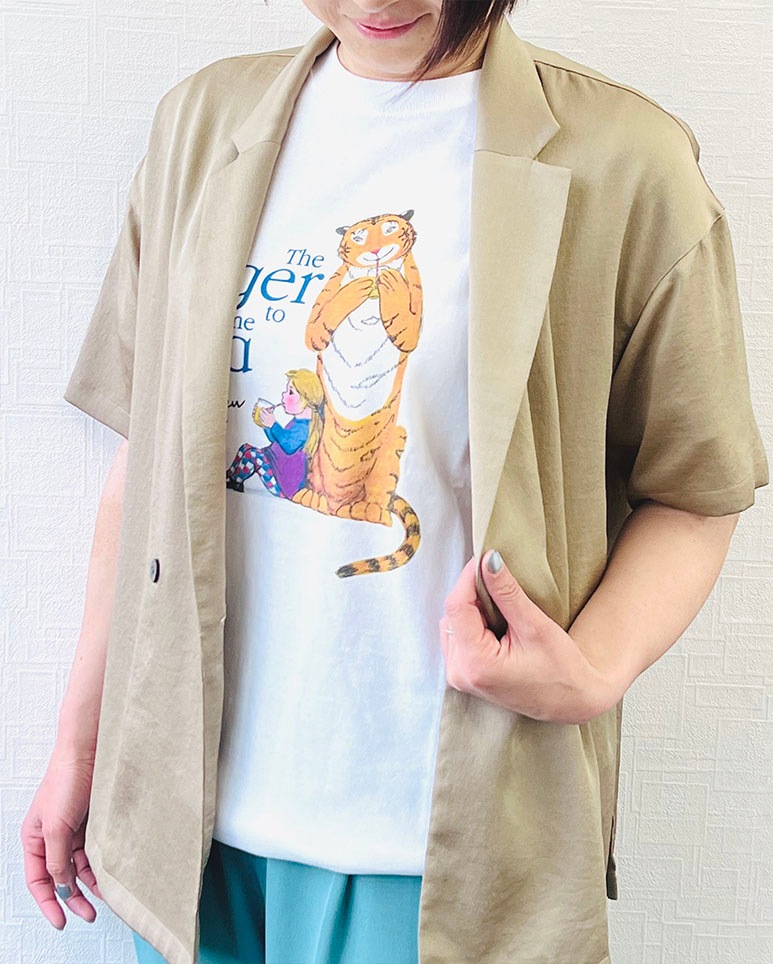おちゃのじかんにきたとら　Tシャツ　M