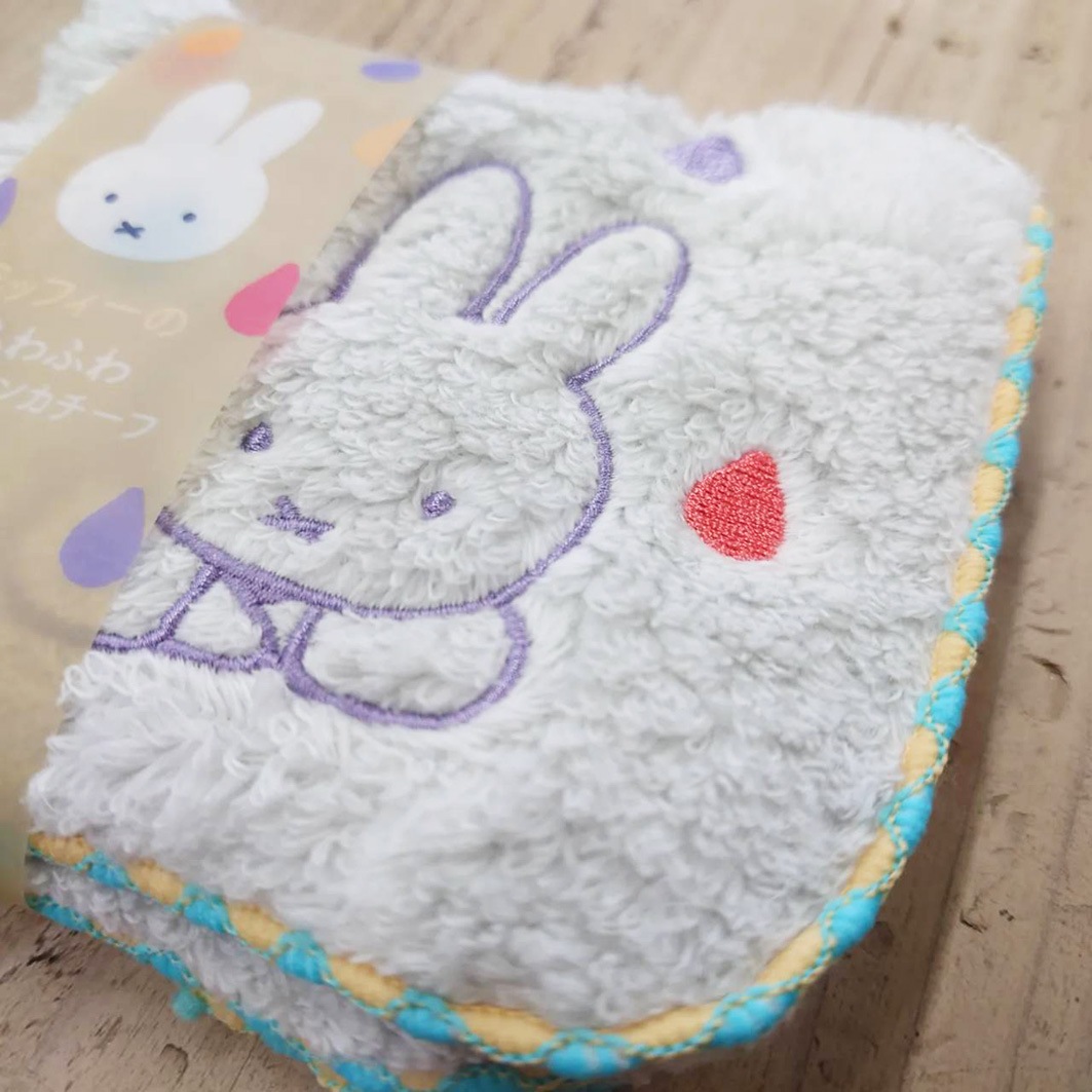 ミッフィー　ふわふわ刺繍ハンカチーフ（ミニタオル）　雨