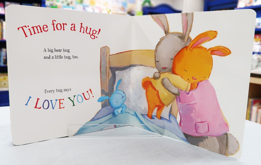 【英語と日本語読みくらべ絵本セット】 Time for a Hug（ボードブック）／ だいすき　ぎゅっ　ぎゅっ