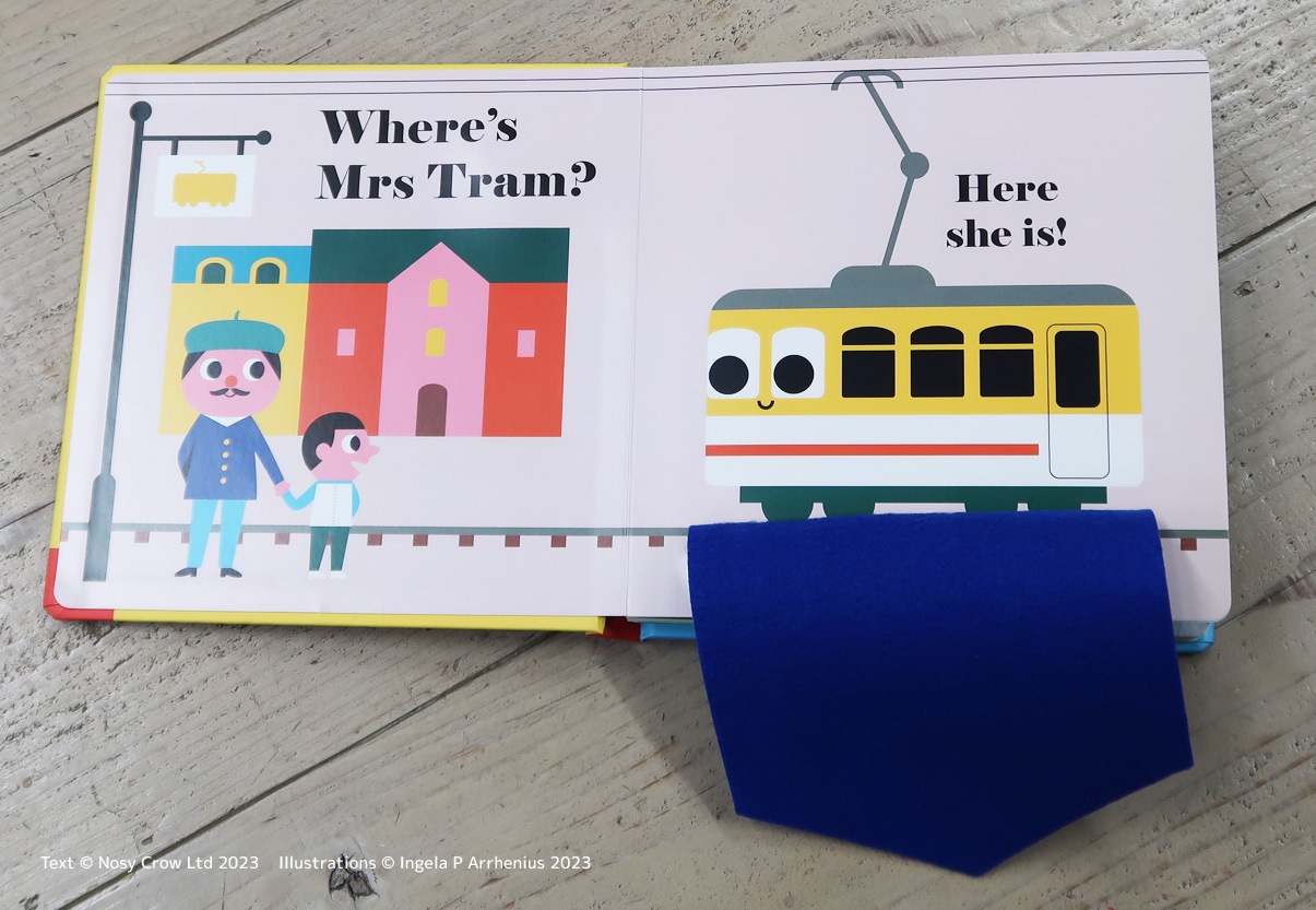 めくりしかけ絵本　Where's Mr. Train?