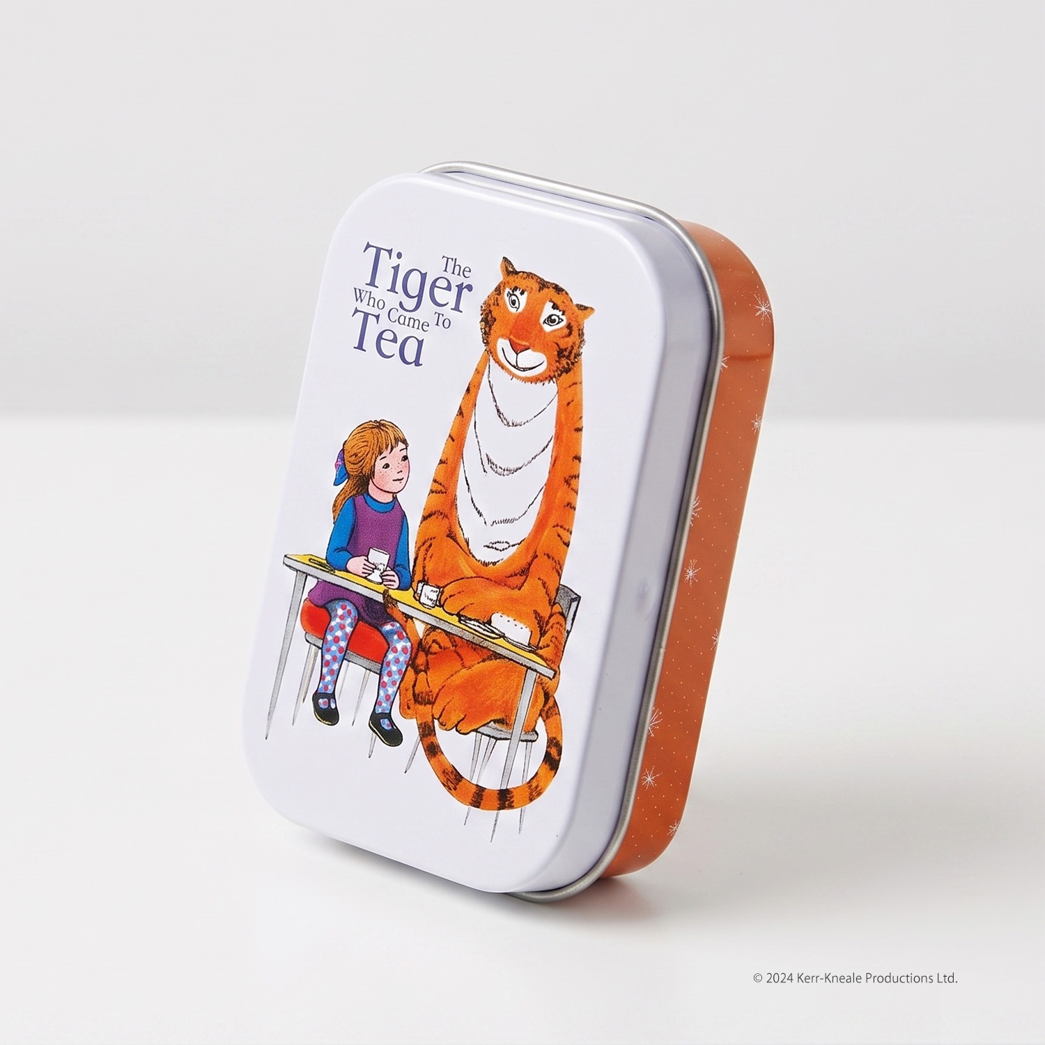 缶入りステッカー　おちゃのじかんにきたとら