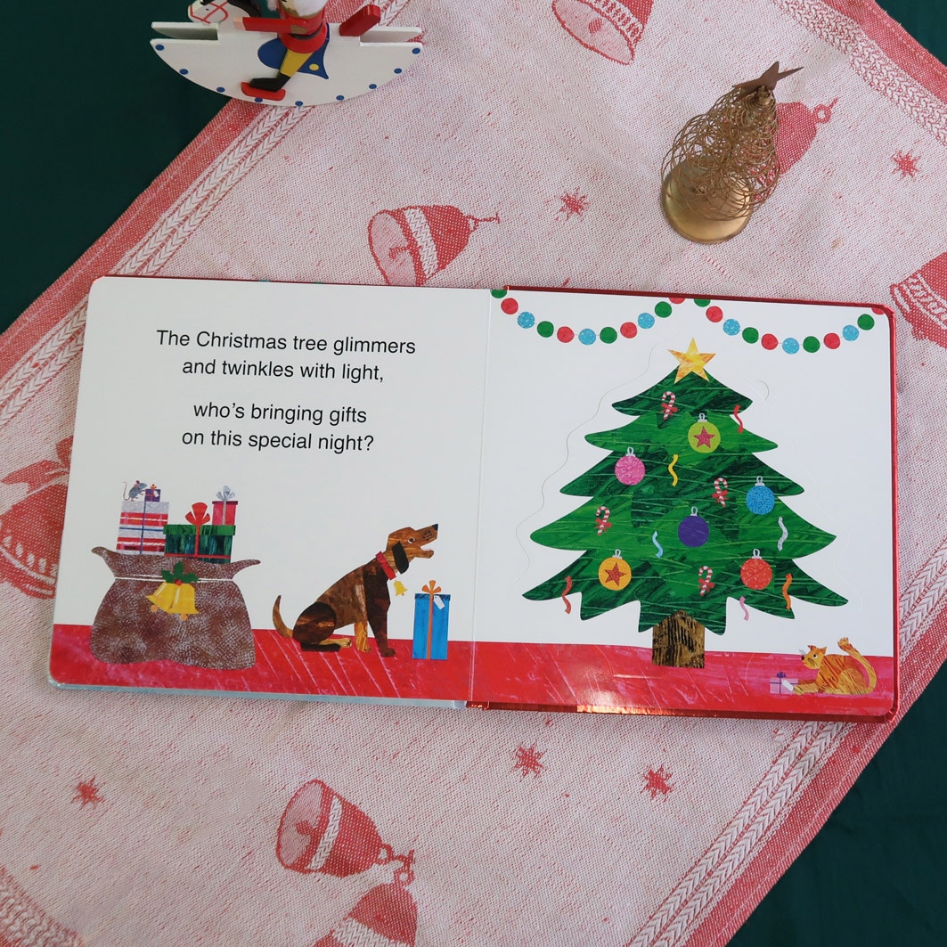 めくりしかけ絵本　Very Hungry Caterpillar's Christmas Eve