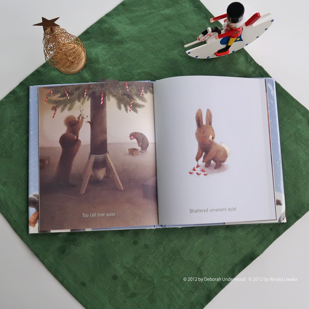 クリスマス絵本　The Christmas Quiet Book