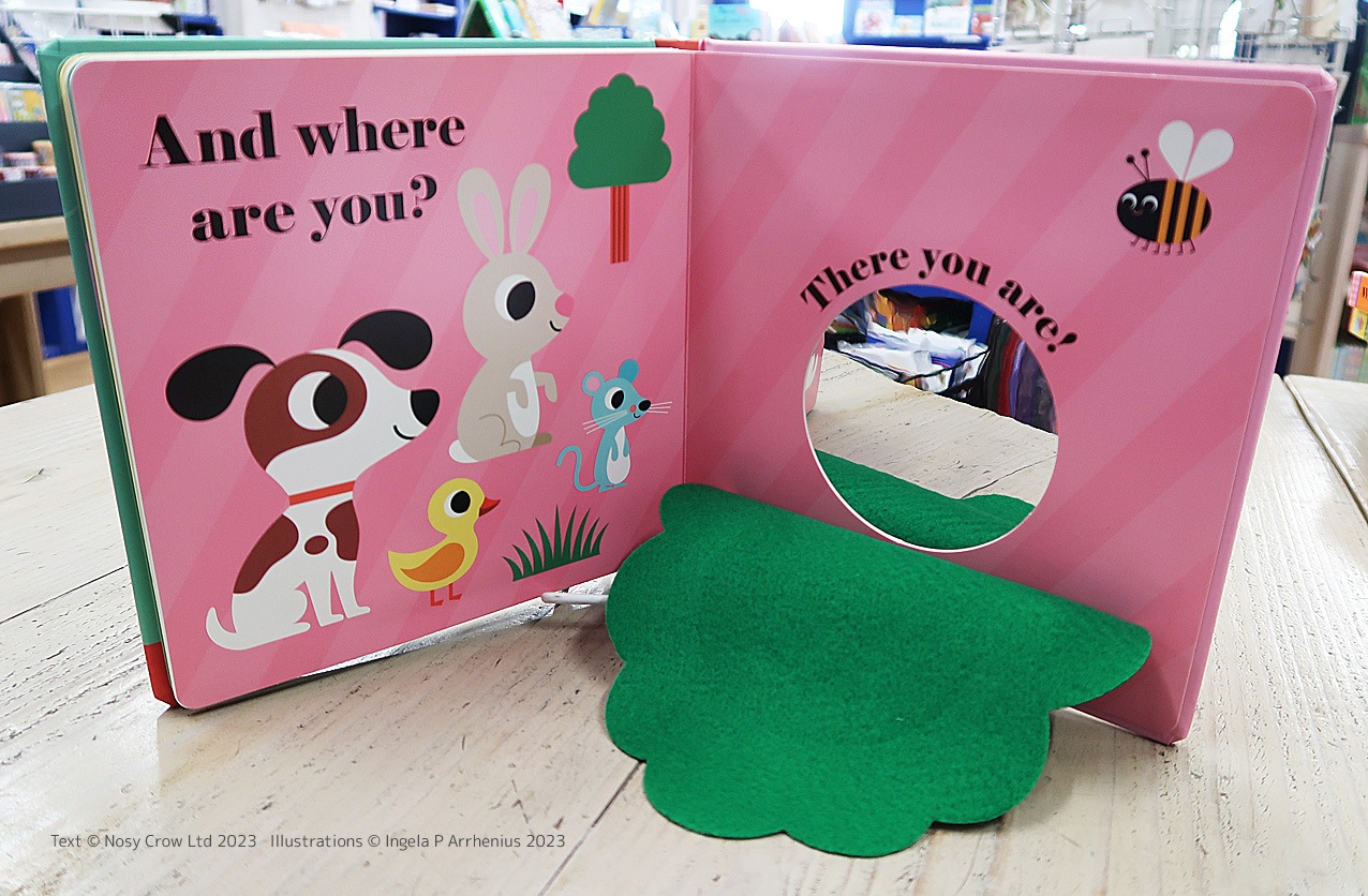 めくりしかけ絵本　Where's Baby Bunny?