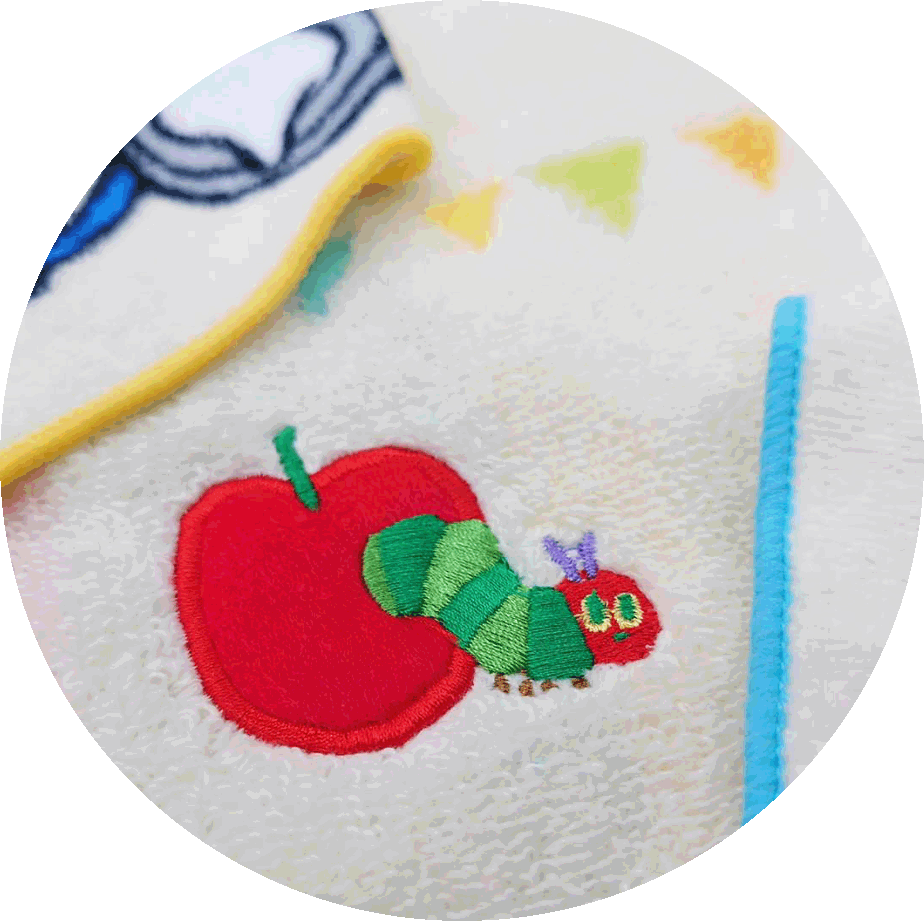 はらぺこあおむし　ループタオル　フラッグリンゴ