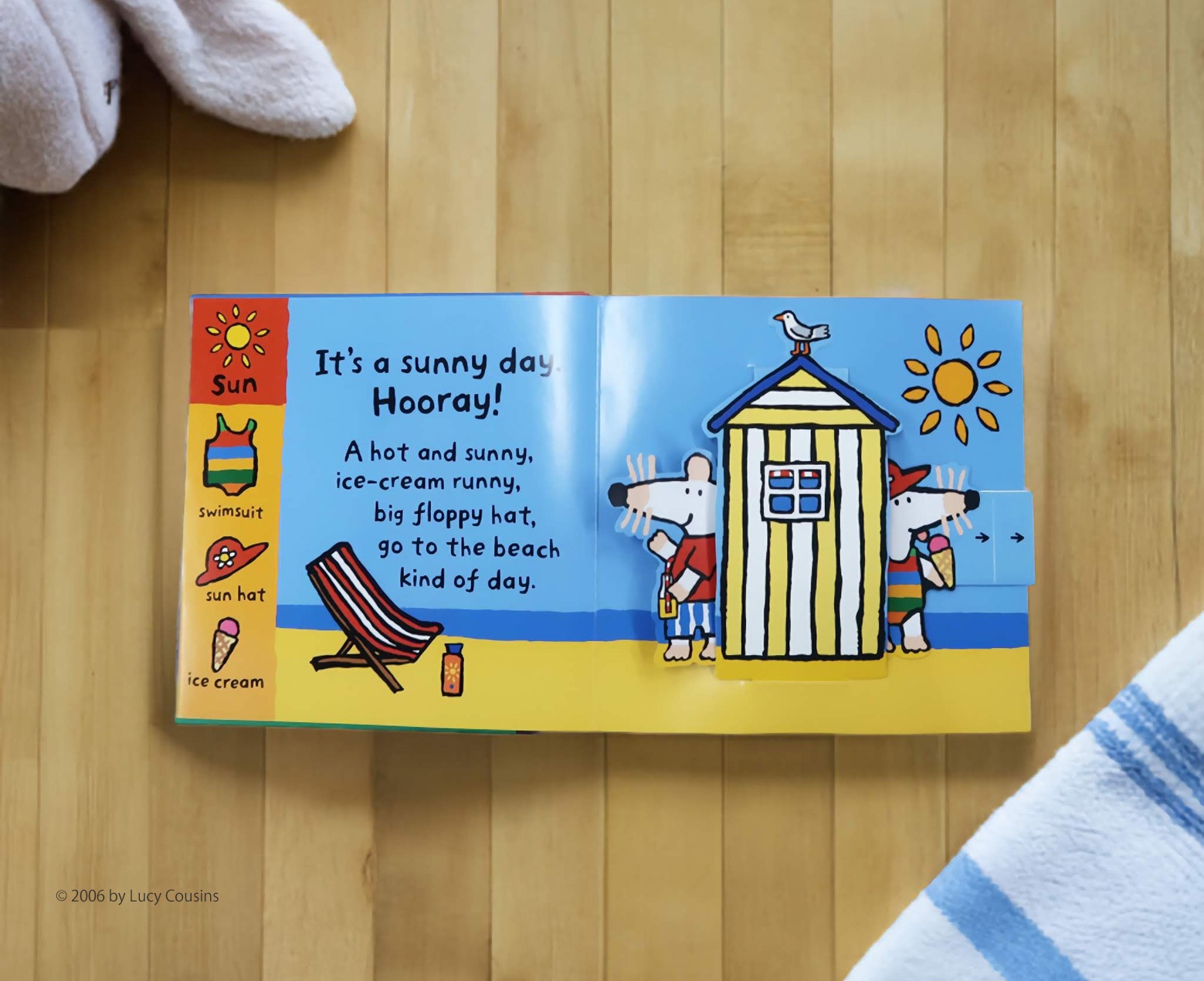 しかけ絵本　メイシーちゃんのお天気　Maisy's Wonderful Weather Book