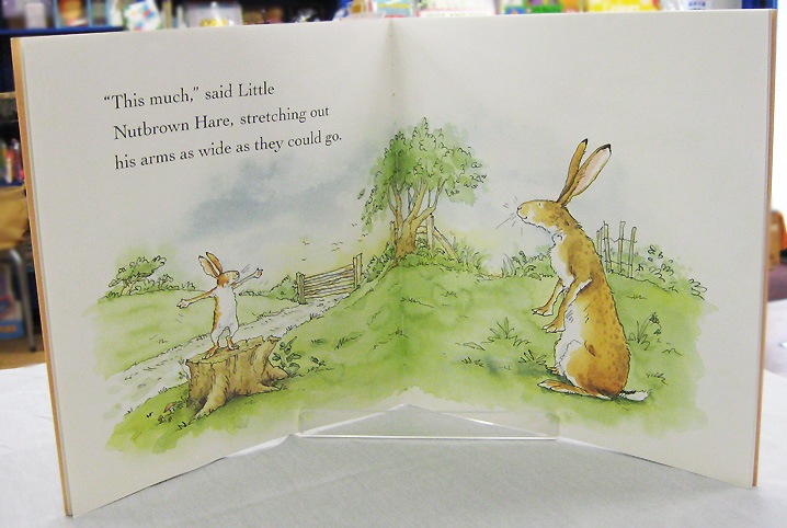 【英語と日本語読みくらべ絵本セット】 Guess How Much I Love You ／ どんなにきみがすきだかあててごらん