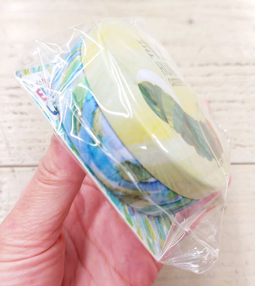 エリック・カール　缶入メモ　グリーン