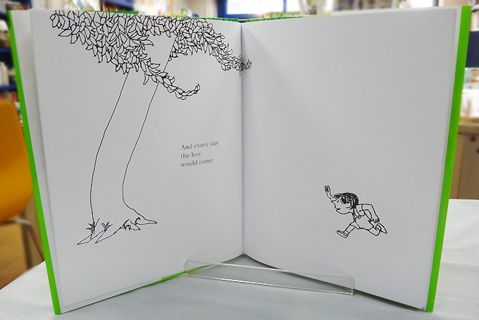 【英語と日本語読みくらべ絵本セット】 The Giving Tree ／おおきな木