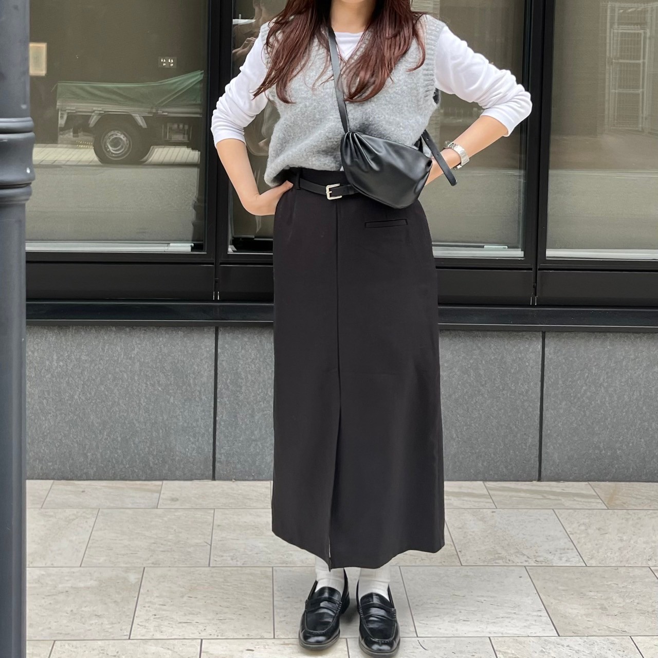 フロントスリットタイトスカート | すべての商品 | Flugge