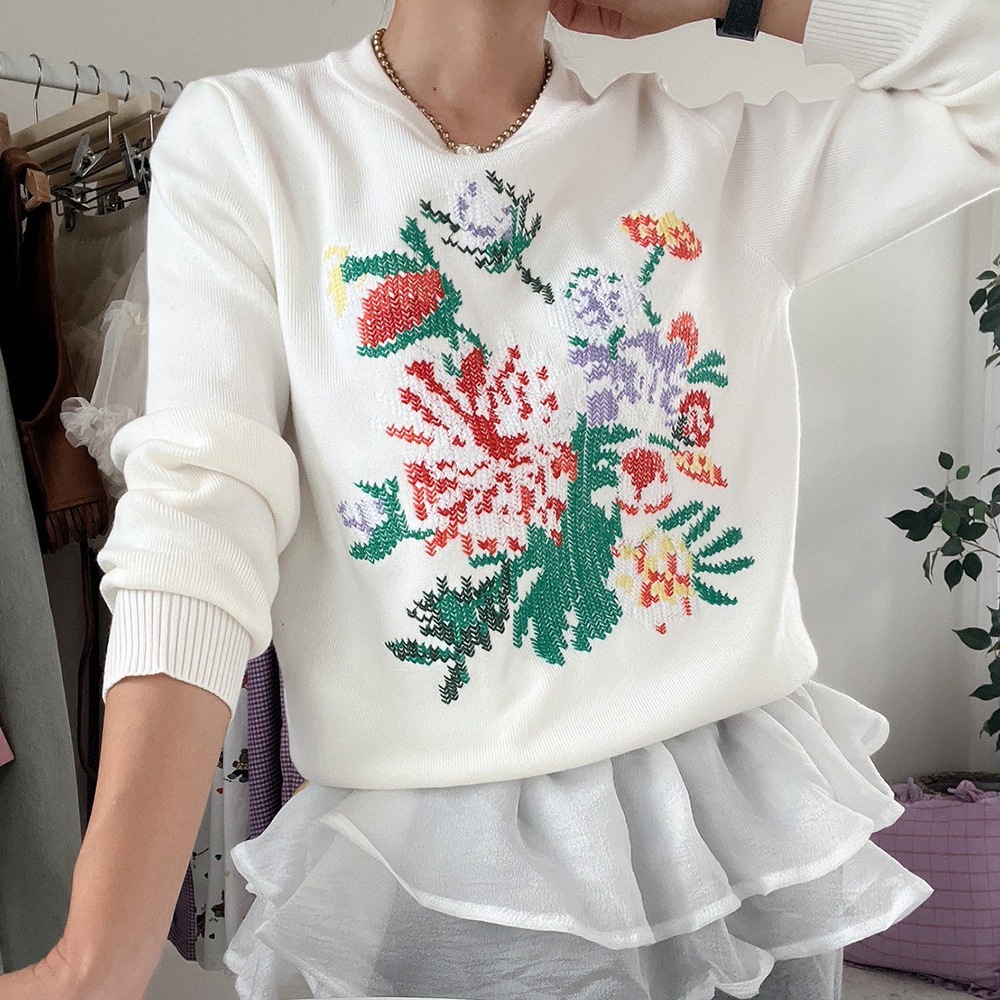 【新品】スーパービューティー刺繍ボアニット×ボッブル編みニットジャケット44 新品】スーパービューティー刺繍ボアニット×ボッブル編みニット
