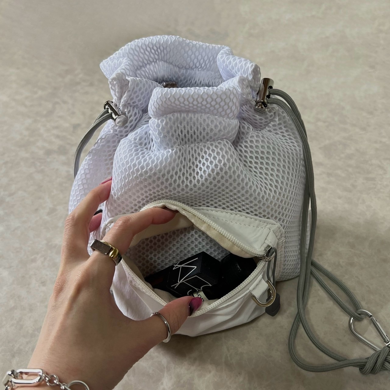 メッシュ巾着型バッグ グランターブル 新品未使用 ショルダーバッグ メッシュ SKY Drop Mesh Bag スカイ ドロップ