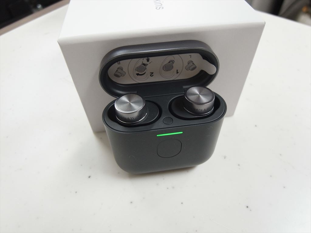 B&W - Pi7 S2/SB/サテン・ブラック《e-u》｜e.オーディオ逸品館