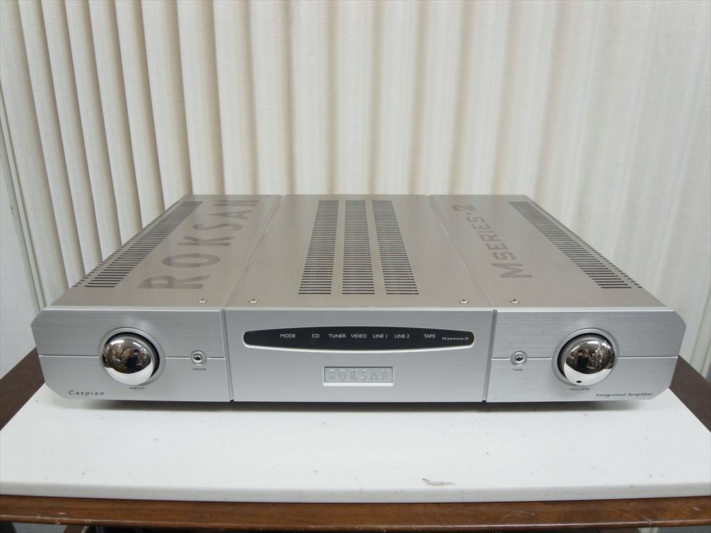 ROKSAN - Caspian Integrated AMP/シルバー 『展示機』《e-u》｜e