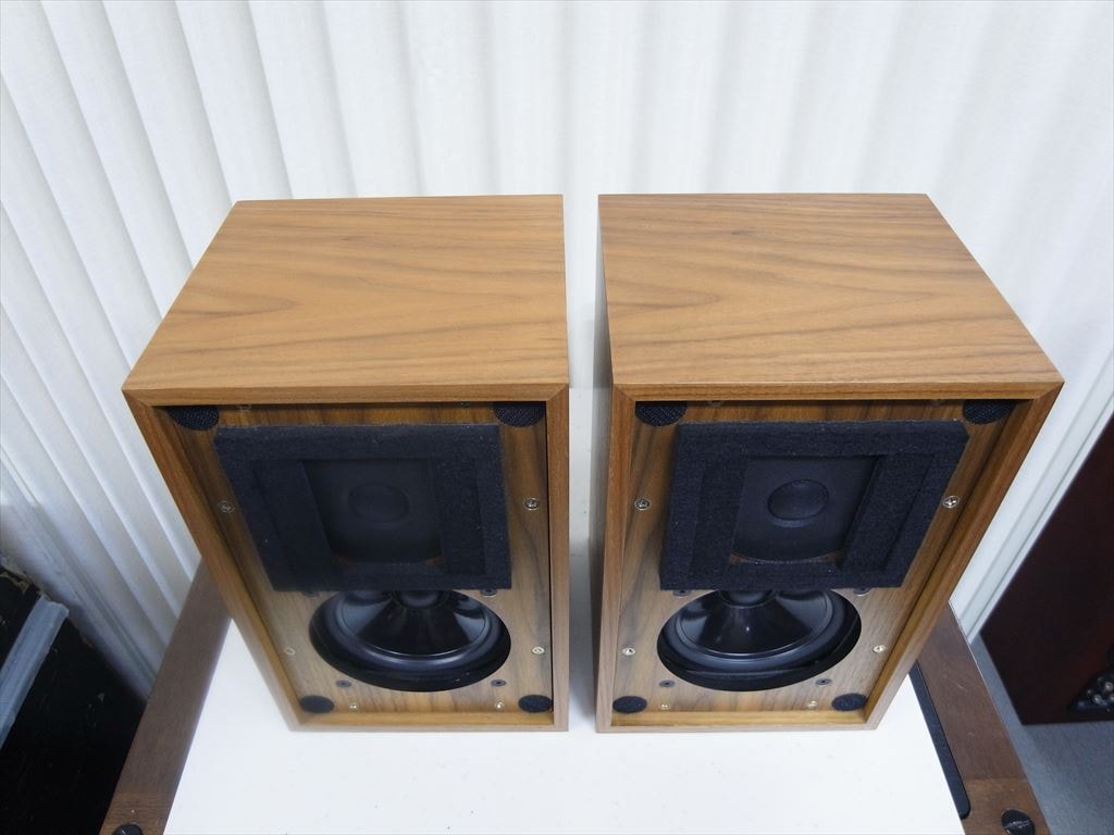 Stirling Broadcast - LS3/5a-V2/ウォールナット（ペア）《e-u