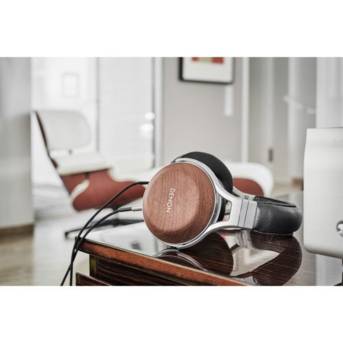 セール週末　未使用に近い DENON AH-D7200 有線ヘッドフォン　領収書 DENON - AH-D7200（ヘッドホン）《e》【8/16～出荷・在庫有り
