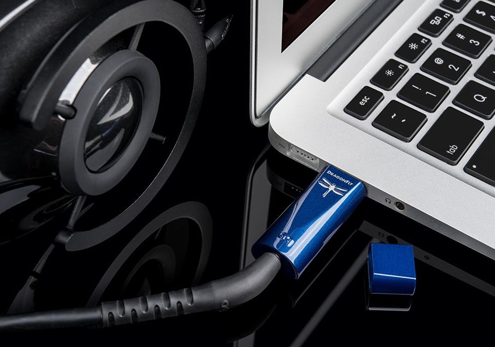 audioquest ヘッドホンアンプ・DAC DragonFly Cobalt MQA対応 ハイレゾ対応 AudioQuest ヘッドホンアンプ・DAC DragonFly Red AudioQuest
