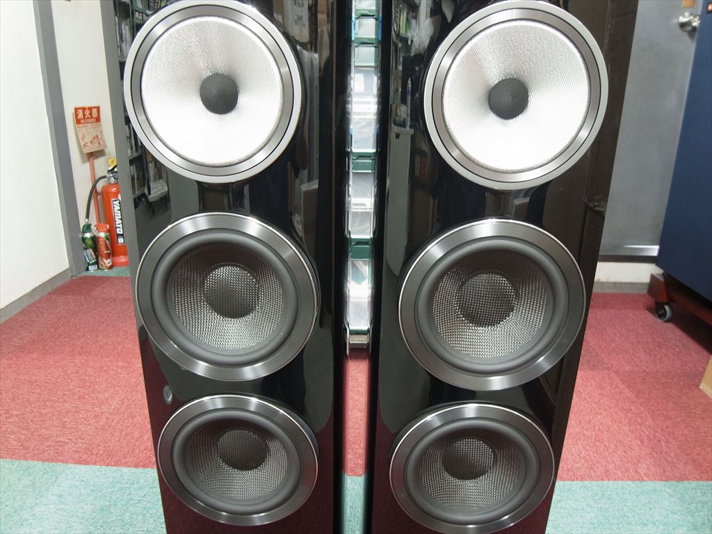 Bowers & Wilkins 804 D3 [ピアノブラック] ② Bowers & Wilkins 804 D3: Raises the bar for high-end