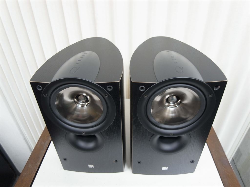KEF Q1 スピーカー ペア　ブラック KEF - IQ1/ブラック（ペア）《e-u》｜e.オーディオ逸品館