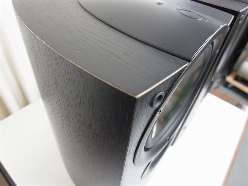KEF - IQ1/ブラック（ペア）《e-u》｜e.オーディオ逸品館