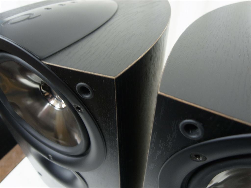 KEF - IQ1/ブラック（ペア）《e-u》｜e.オーディオ逸品館