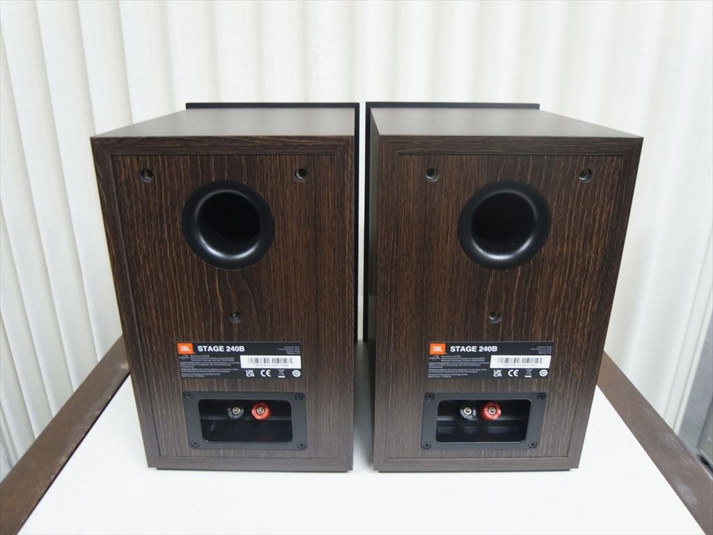 JBL - STAGE 240B BLK/ブラック（ペア）《e-u》｜e.オーディオ逸品館