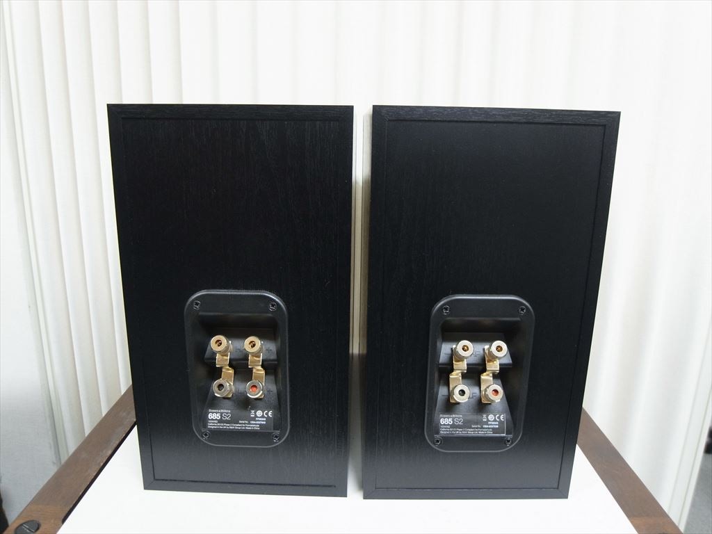 B&W Bowers&Wilkins スピーカー 685S2 ブラックアッシュ 2本