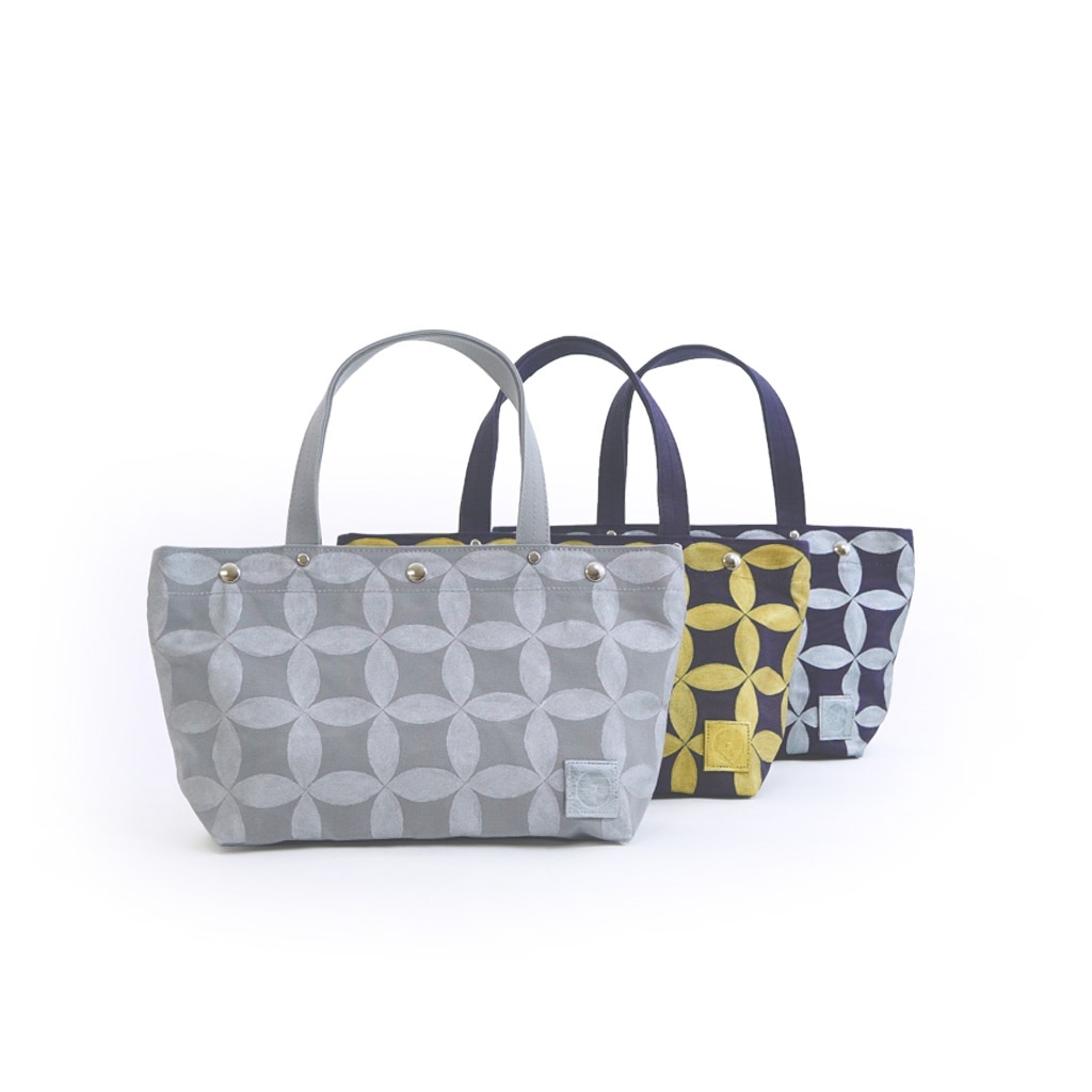 樂しい鞄 「横長トート（小）・持手M」（七宝柄）