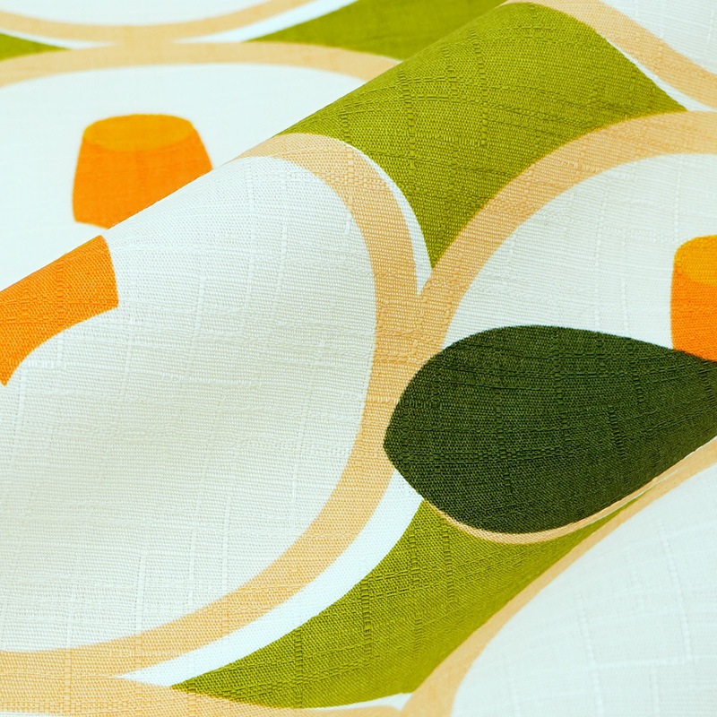 大風呂敷「帯椿」