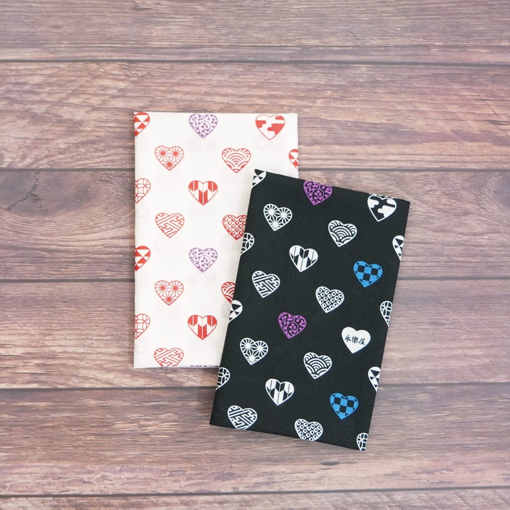 手ぬぐい「ラブリ紋カラー」（ホワイト）