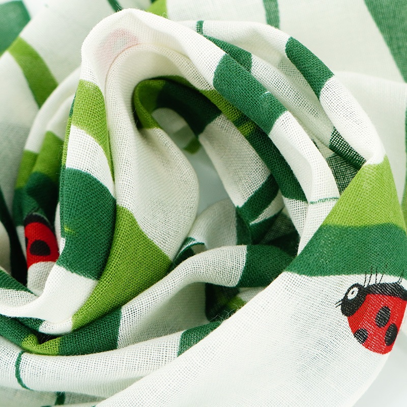 ガーゼ180cm「ナナホシテントウ」（イエローグリーン/レッド）