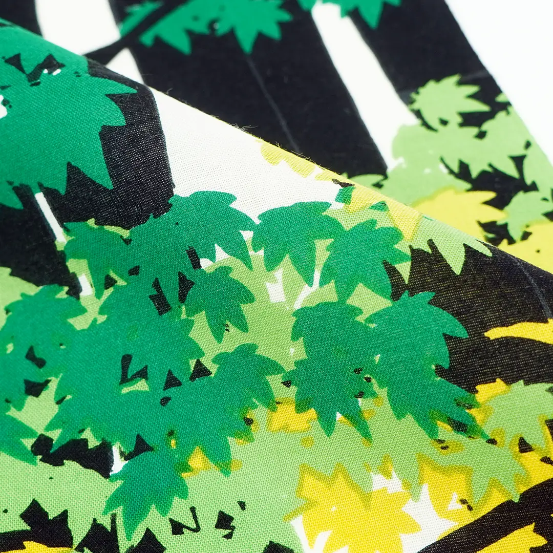 てはん「竹林に紅葉（グリーン）」（下）