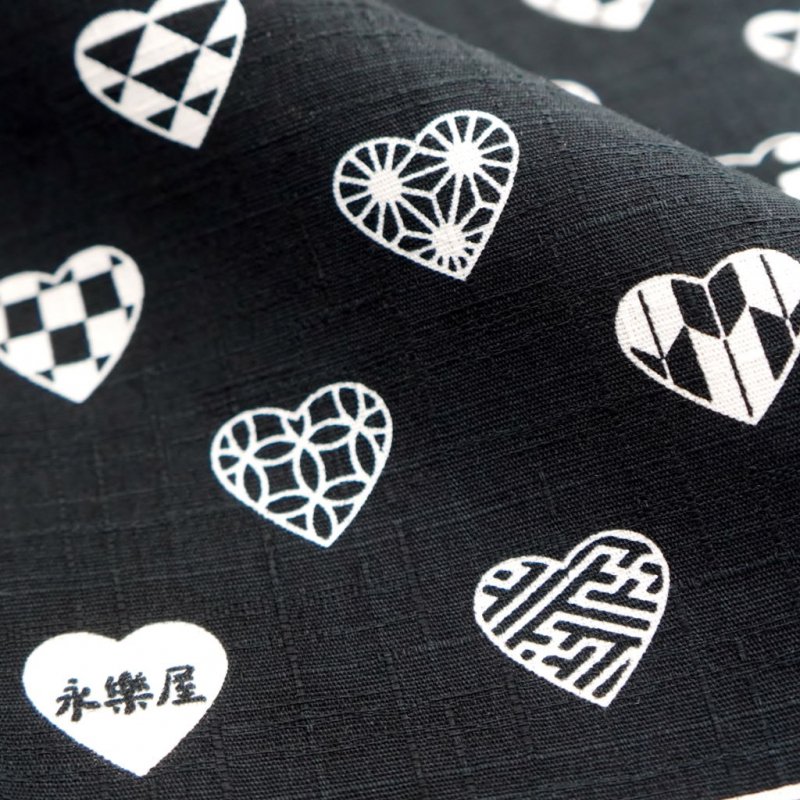 大風呂敷 「ラブリ紋市松」（ブラック）