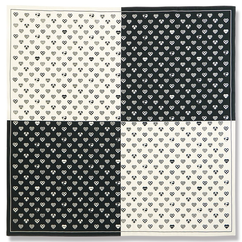 大風呂敷 「ラブリ紋市松」（ブラック）