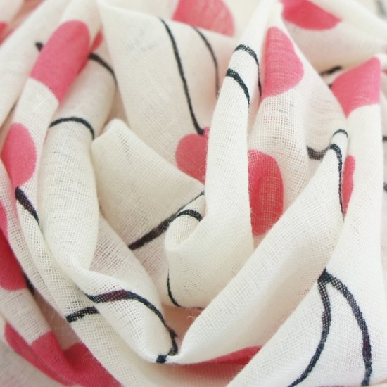 ガーゼ180cm 「さくらんぼ」（オフホワイト/ピンク）