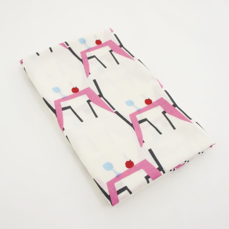 手ぬぐい総柄120cm「グラスとリンゴ」（オフホワイト/ピンク）