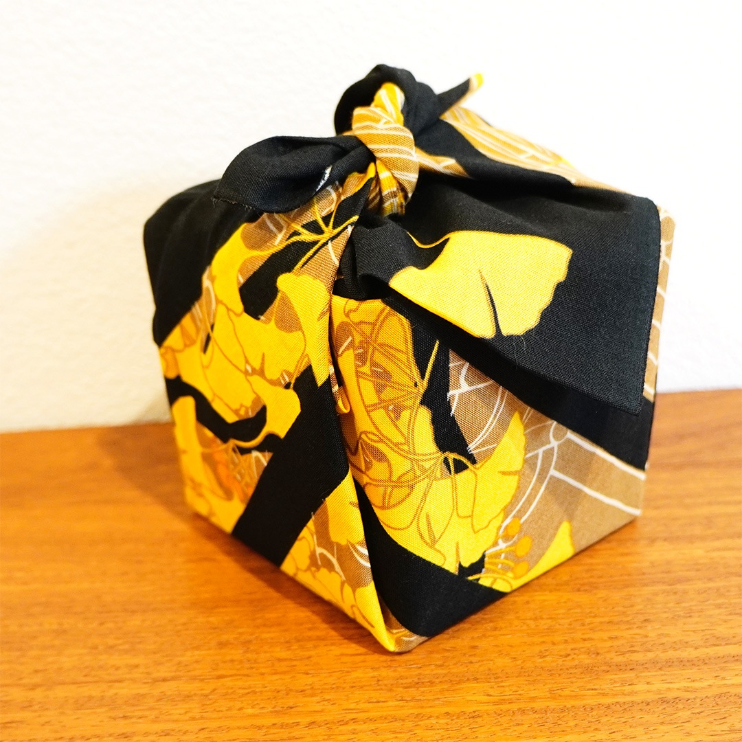 手ぬぐい「晩秋の町家」