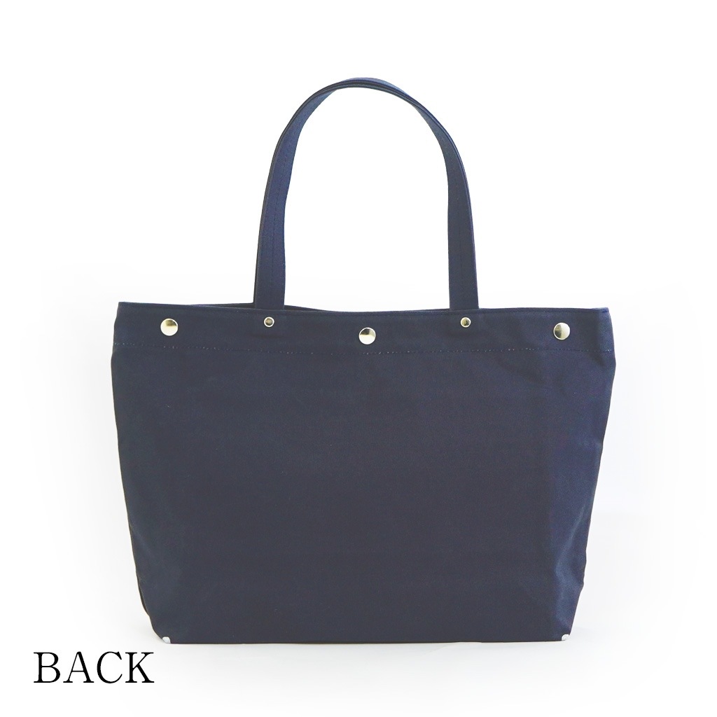 樂しい鞄 「A4横長トート」（七宝柄）