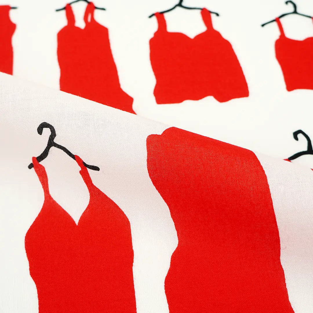 てはん「ドレス」（レッド）